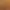 Un coin cuisine avec des meubles en bois clair, des appareils électroménagers et des denrées alimentaires, donnant sur une salle à manger avec des chaises rouges