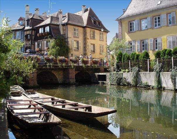 Hôtel à la Petite Venise Colmar · Hôtel Colombier Suites 4 étoiles